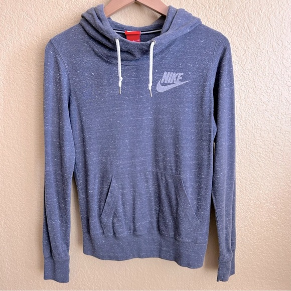 Nike Tops - Nike Vintage Hooded Lightweight Pullover